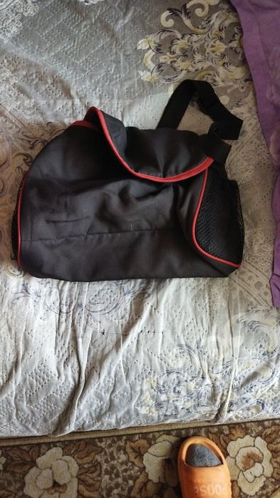 Отдам даром сумки на коляску