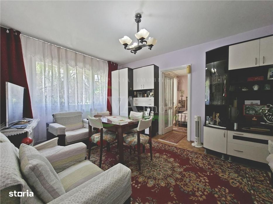 Apartament 3 camere semidecomandat | Etaj 1, zona Centrala, Bacau — fotografia 1