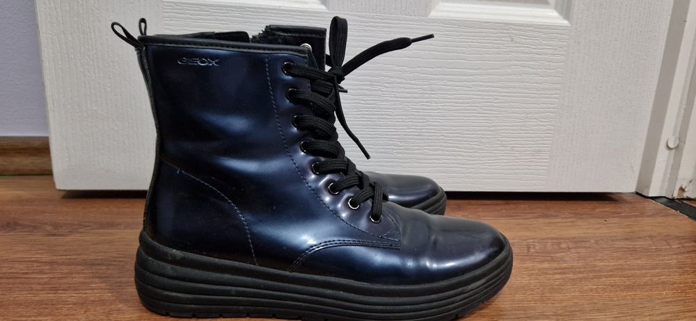 Ghete GEOX nr 36