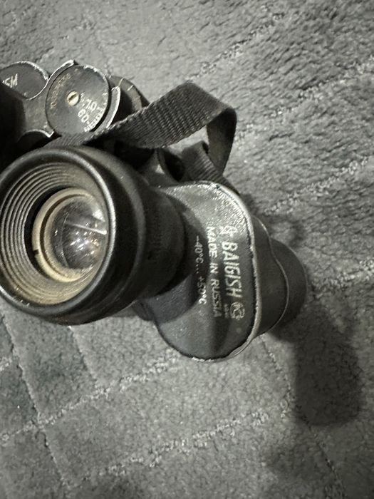 Продам бинокль в отличном состояниий