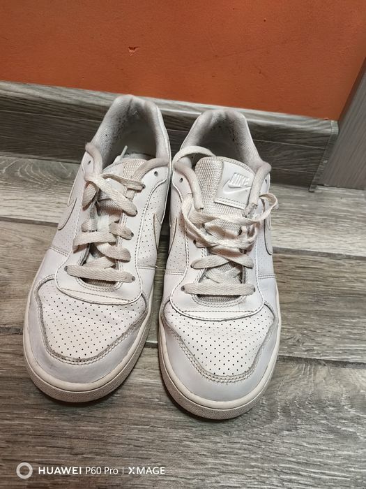 Маратонки Nike размер 38.5