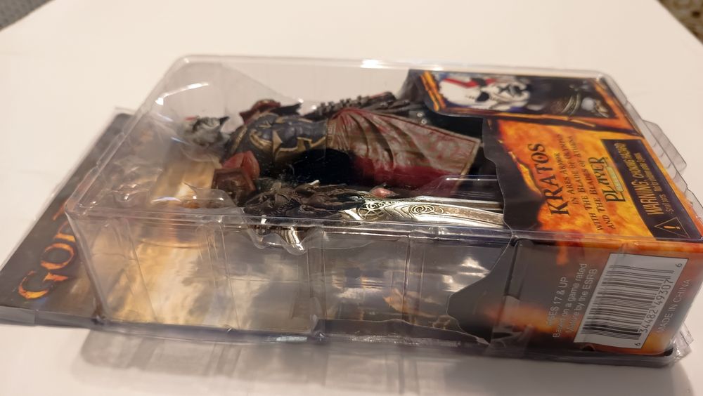 Фигурка на Kratos - God of War games: Big Sword