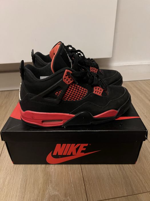 Jordan 4 Red Thunder