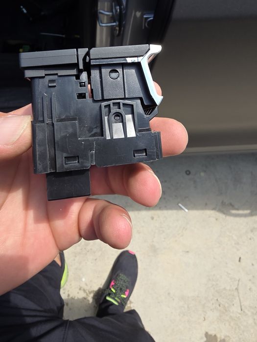 Копче auto hold и hand brake