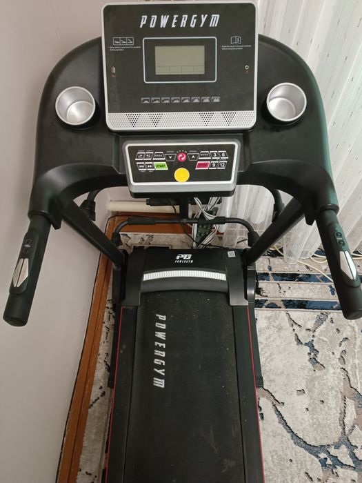 Беговая дорожка сатылады.