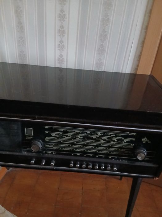 Приёмник Урал. Советский. Б/у.