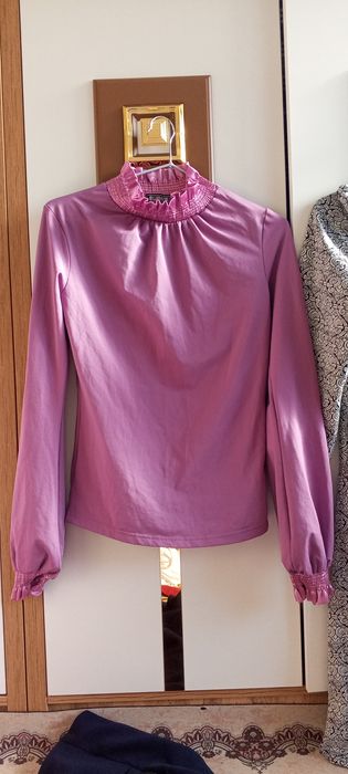 Женские вещи и одежды