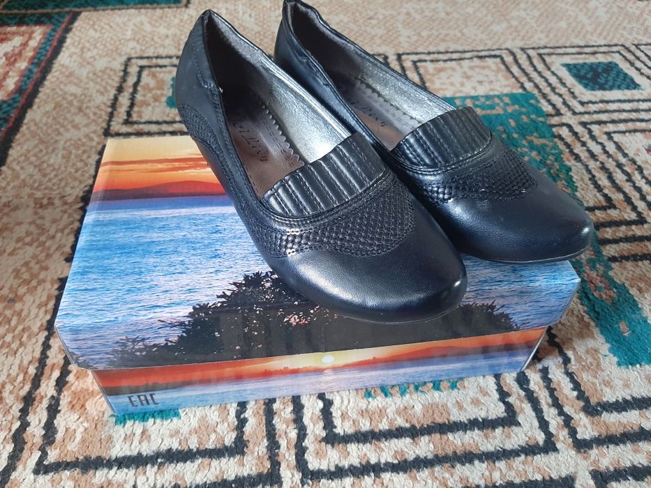 Көктемге, жазға аяқ киімдер