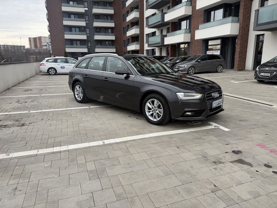 Audi A4! Automat! 2.0 tdi