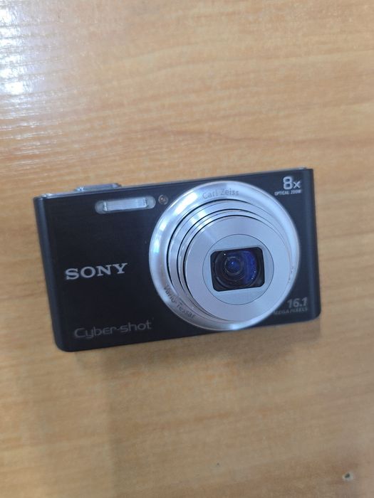 Фотоаппарат SONY dsc w730.
