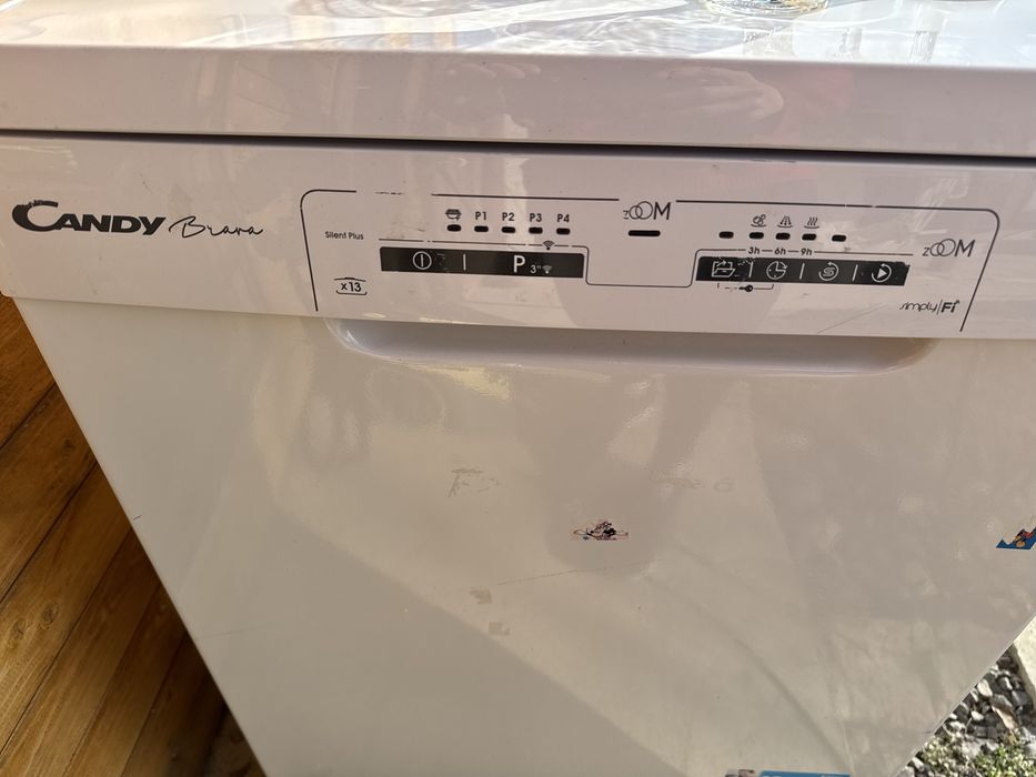 Masina spalat vase Candy
