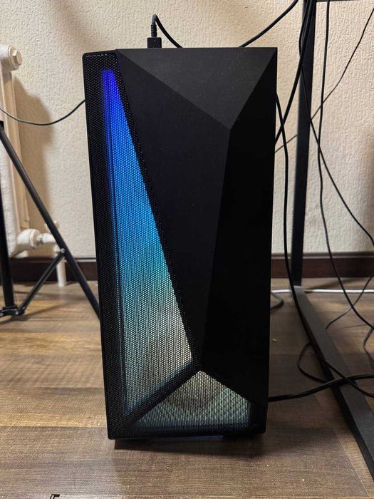 Продаётся компьютер!