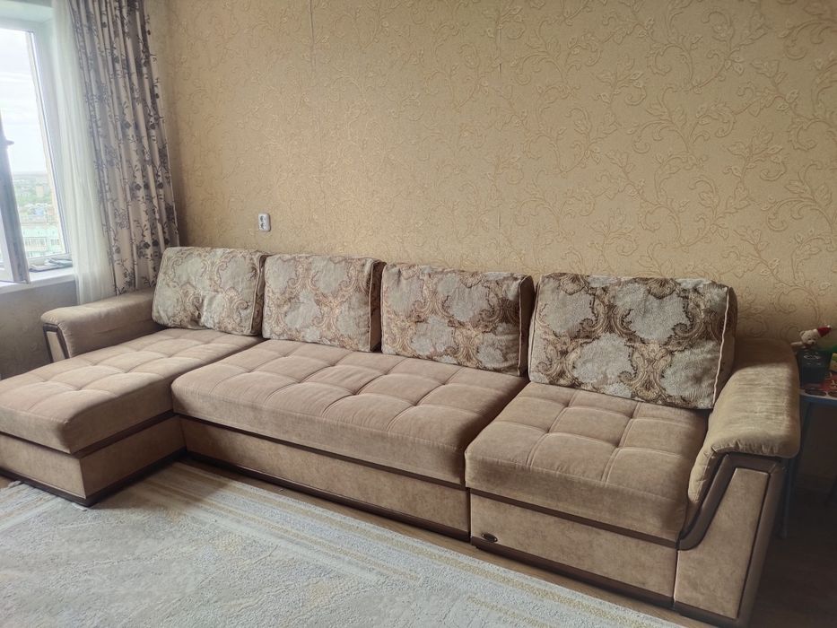 Продам диван 150000