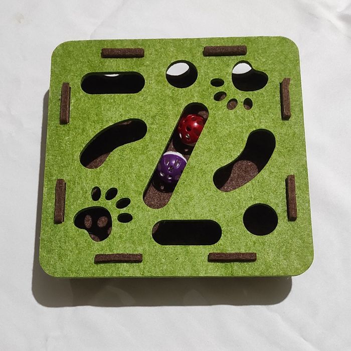 Игрушка для котенка