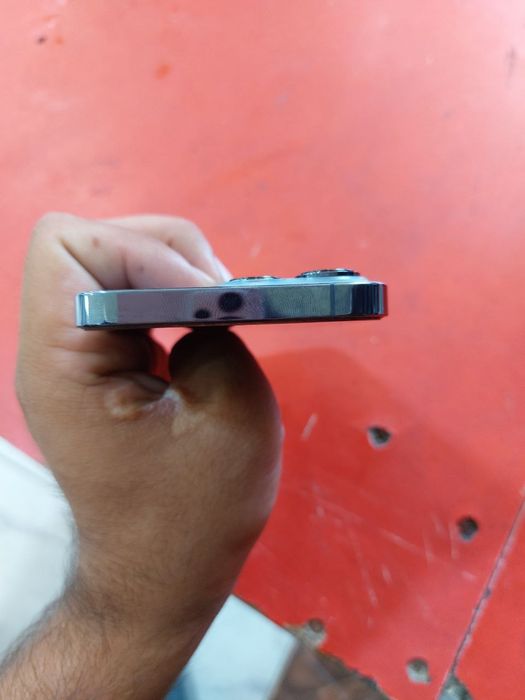 iPhone 13 pro 256 talik 88% yomkist