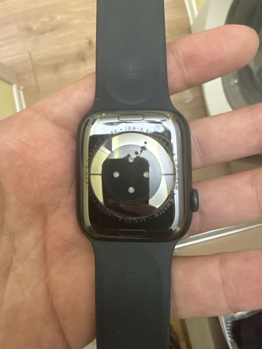 Apple Watch Series 8, 45мм