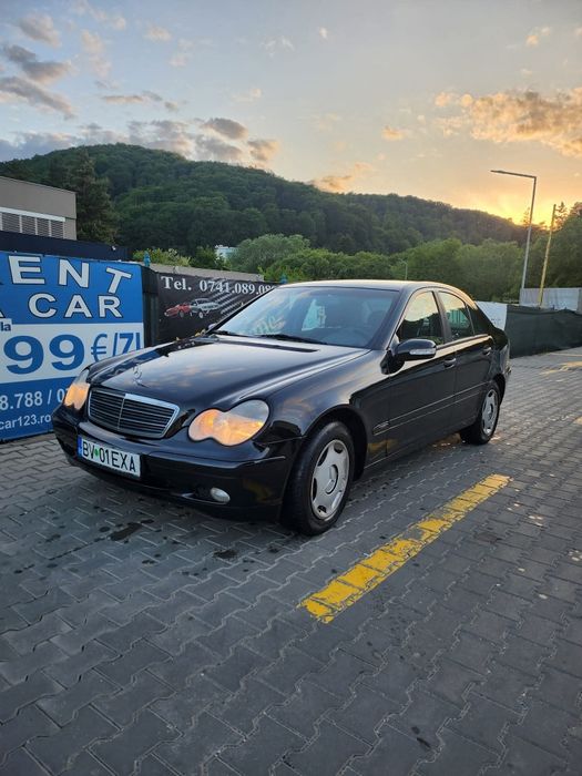 MERCEDES-BENZ C-Class 2002 — imagine 2