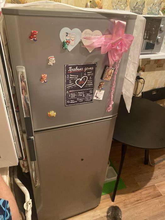 Холодильник lg