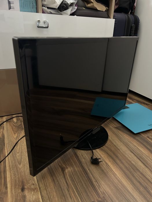 Samsung TV 32” UE32F4000