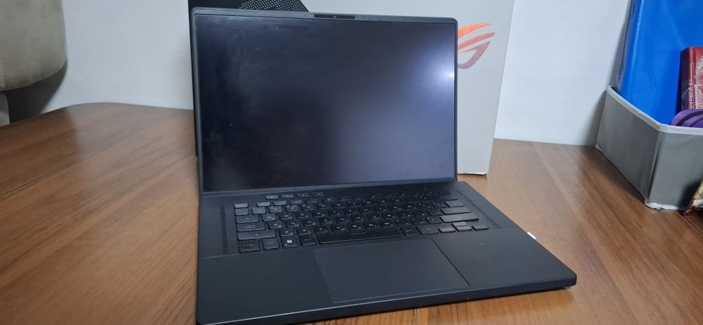 Asus Zephyrus m16 I7 12.700h 16ddr5