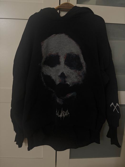 Черен суичер Luda xs