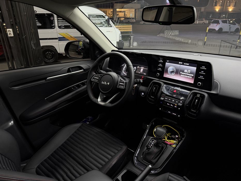 Kia Sonet, 3 позиция, Full, 2025 год. 8800 км.