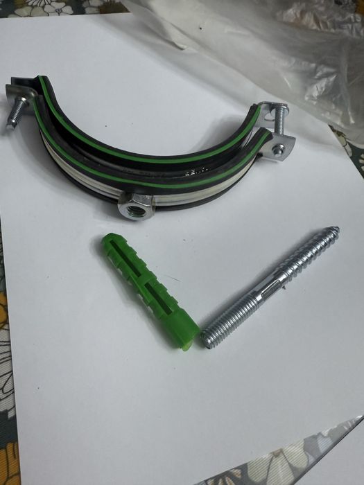 Хомуты для труб.