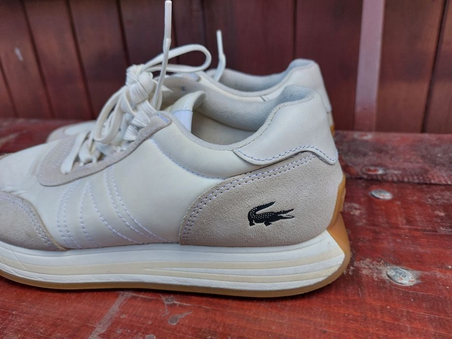 Adidași lacoste 40