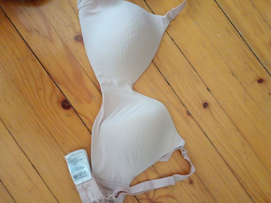 Дрехи за бременни - дънки, суичери, рокли, сутиени