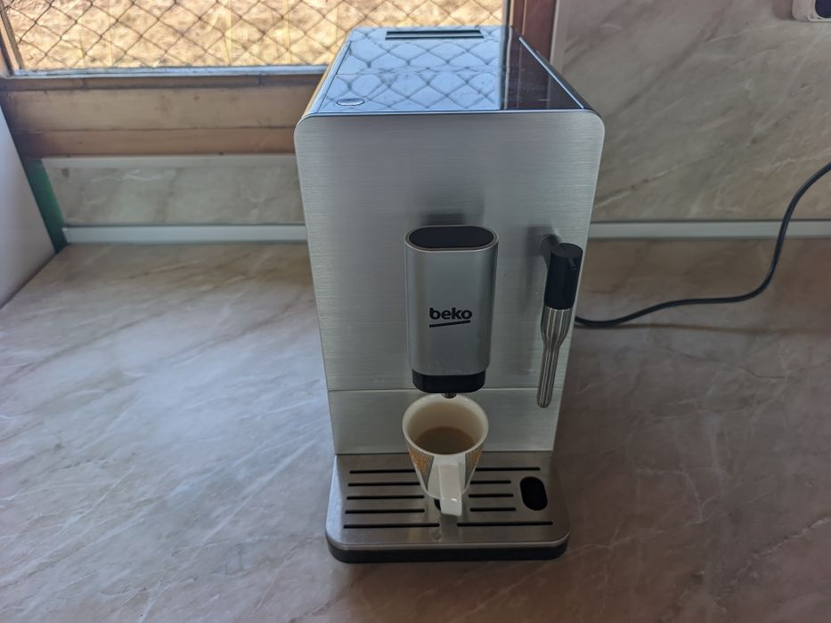 Кафе автомат Beko ceg5311x