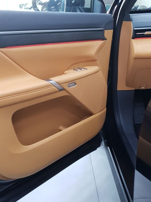 Dong Feng 008. Ultra.