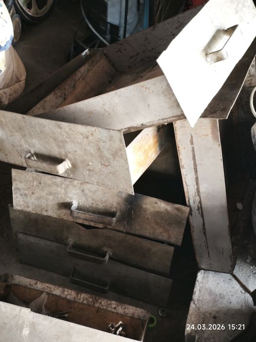 Стол верстак металлический