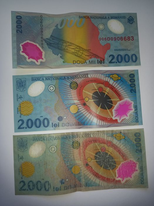 Vând monede și bancnote atât din România cât și din multe alte tari.