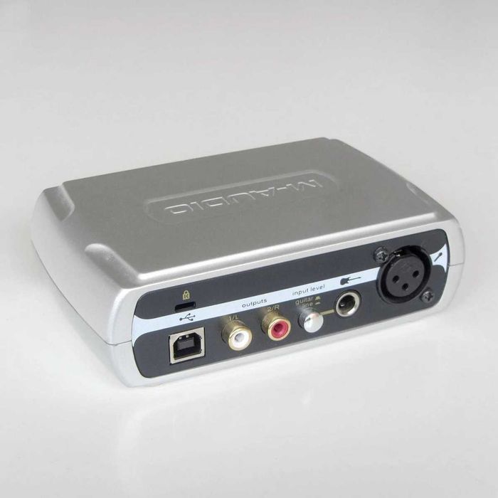 Interfață audio USB M-Audio Fast Track – 24-bit/48 kHz – XLR  - Garantie 1 AN!