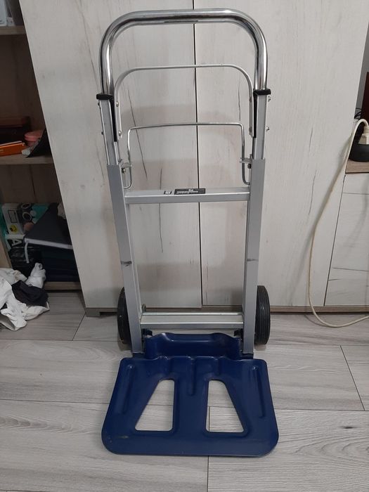 Cărucior transport marfa