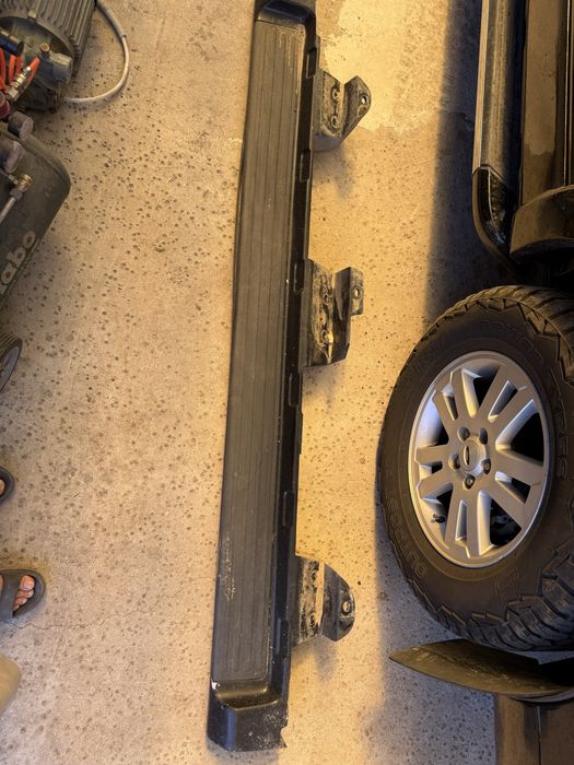 Порог, подножка на Ford Explorer 4