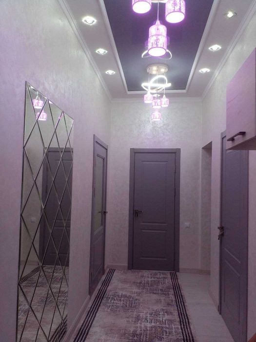 Продаю 2 /5 /5 новостройка метро ОЛМОС.