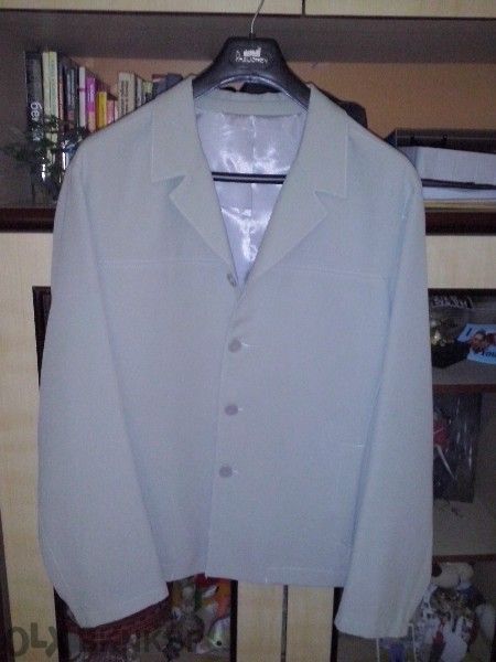 спортно-елегантен костюм ,,Парушев,,