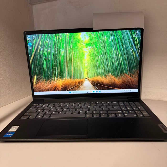 Laptop Lenovo V16 G4 i513420, 16GB RAM, 512SSD (AG15 Gara 1 B34238.1) Garantie 2 ani!