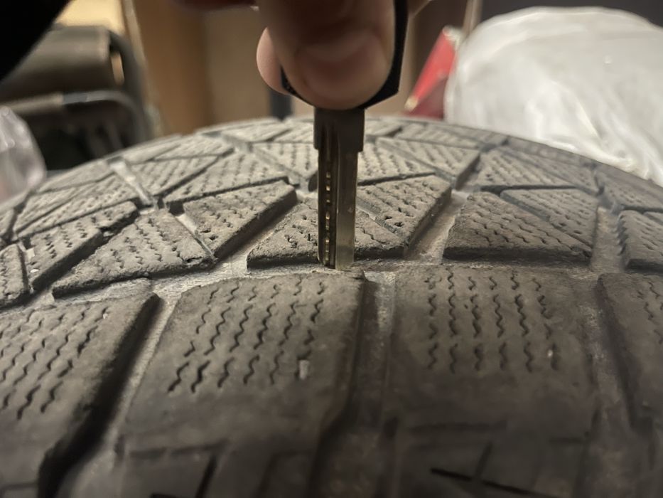 Продам шины бриджстоун