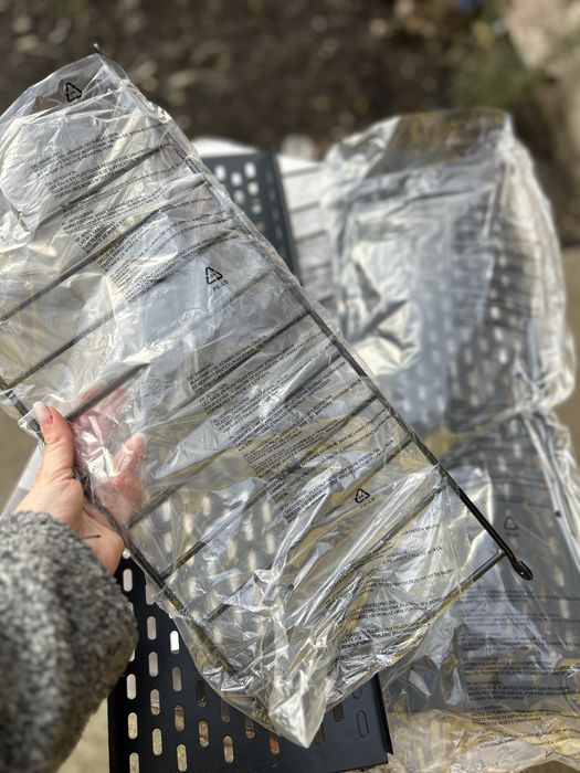 Rafturi de perete noi