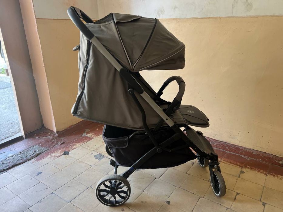 Kolyaska Ining Baby