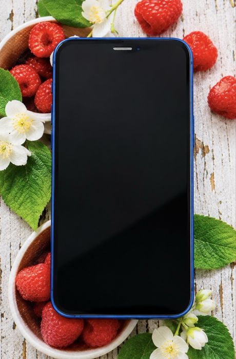 Продам Iphone 12 128g