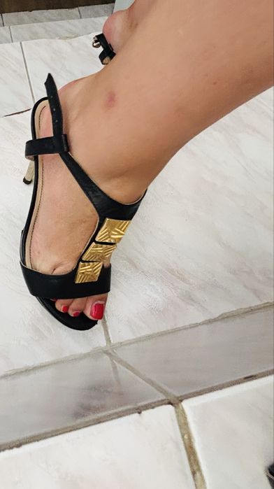 Дамски сандали на ток