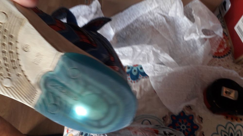 Papuci ghete cu lumini copii Geox Respira Spiderman nr 35 stare buna