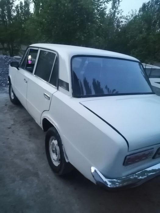 Jiguli/жигули sotiladi