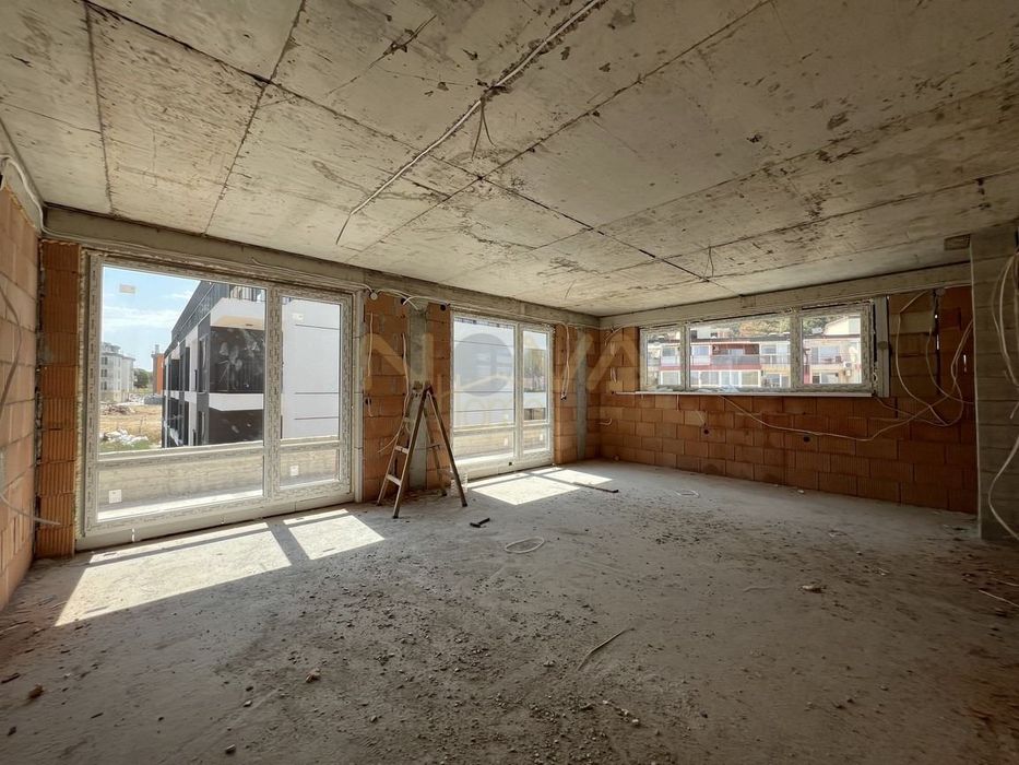 Продава се Двустаен апартамент в Варна, Виница - 105 кв.м за 763 €/кв.м - Снимка #3