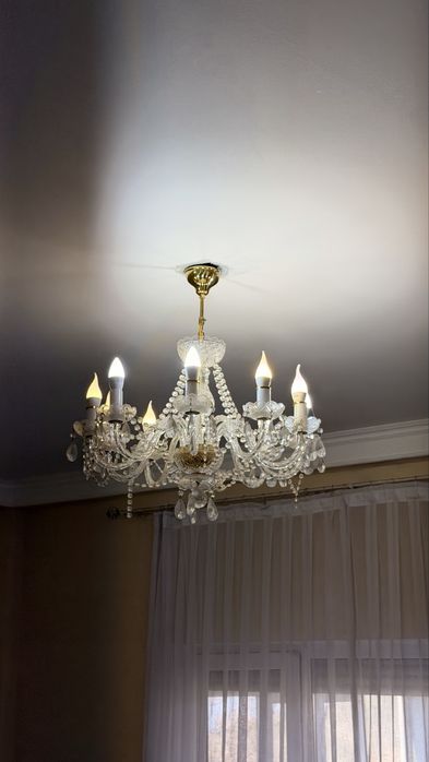 2 Люстры из чешского стекла