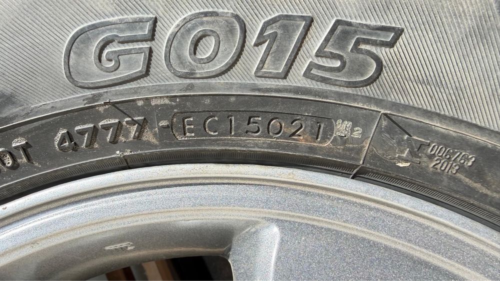 Продам шину с диском 265/75/16 Алматы