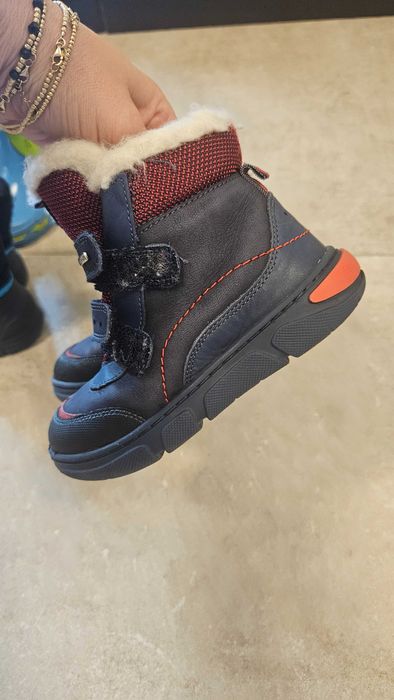 Vand ghete piele mar 26